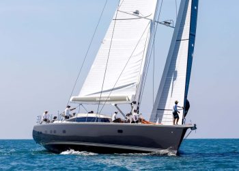 Phuket King’s Cup, Day 4. The wind still won’t really fill in. One half-decent race, and a second for the quick boats, but everyone else sent home.