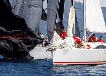 Phuket King’s Cup, Day 5. The wind has arrived at last. Not huge, but plenty enough for a couple of short races round the cans and a trip round the bushes.
