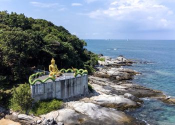 Phuket King’s Cup, Day 5. The wind has arrived at last. Not huge, but plenty enough for a couple of short races round the cans and a trip round the bushes.